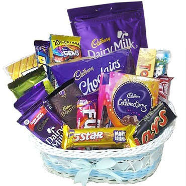 Picture for category CHOCOLATES & SNACKS