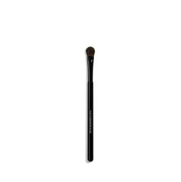 Picture of CHANNEL EYE SHADE BRUSH